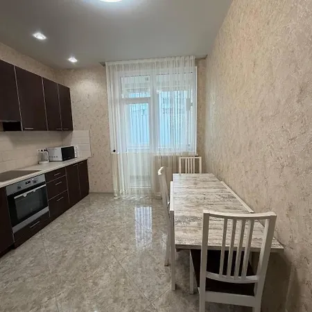 Apartment сучасна 1к кв на 1-му поверсі жк альтаїр Odesa