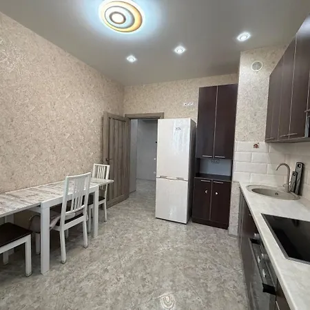 Apartment сучасна 1к кв на 1-му поверсі жк альтаїр Odesa